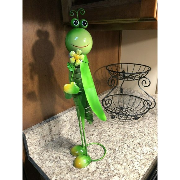 Yard Metal Sculpture Tall Green Grasshopper WHIMSICAL Garden Statue Outdoor - Picture 2 of 8